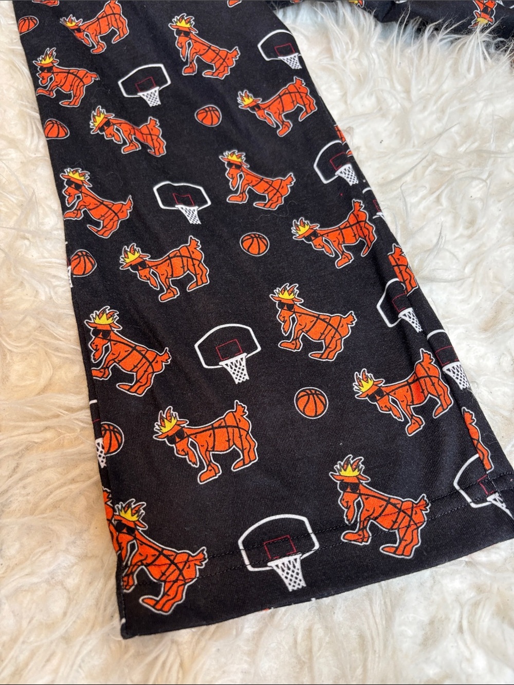 GOAT Youth XL Pajama Pants Basketball Goat Print Lounge Sleepwear Boys EUC - Picture 12 of 15